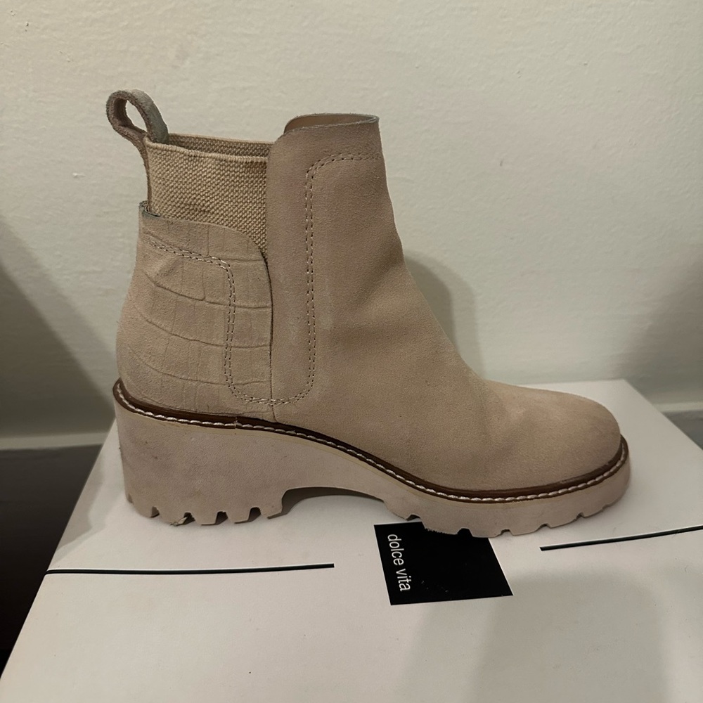 Dolce Vita Beige Ankle Booties